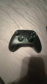 Xbox Series X - Image 2