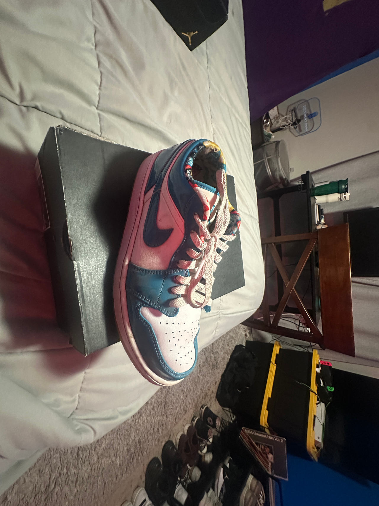Air Jordan 1 Low se cyber teal 