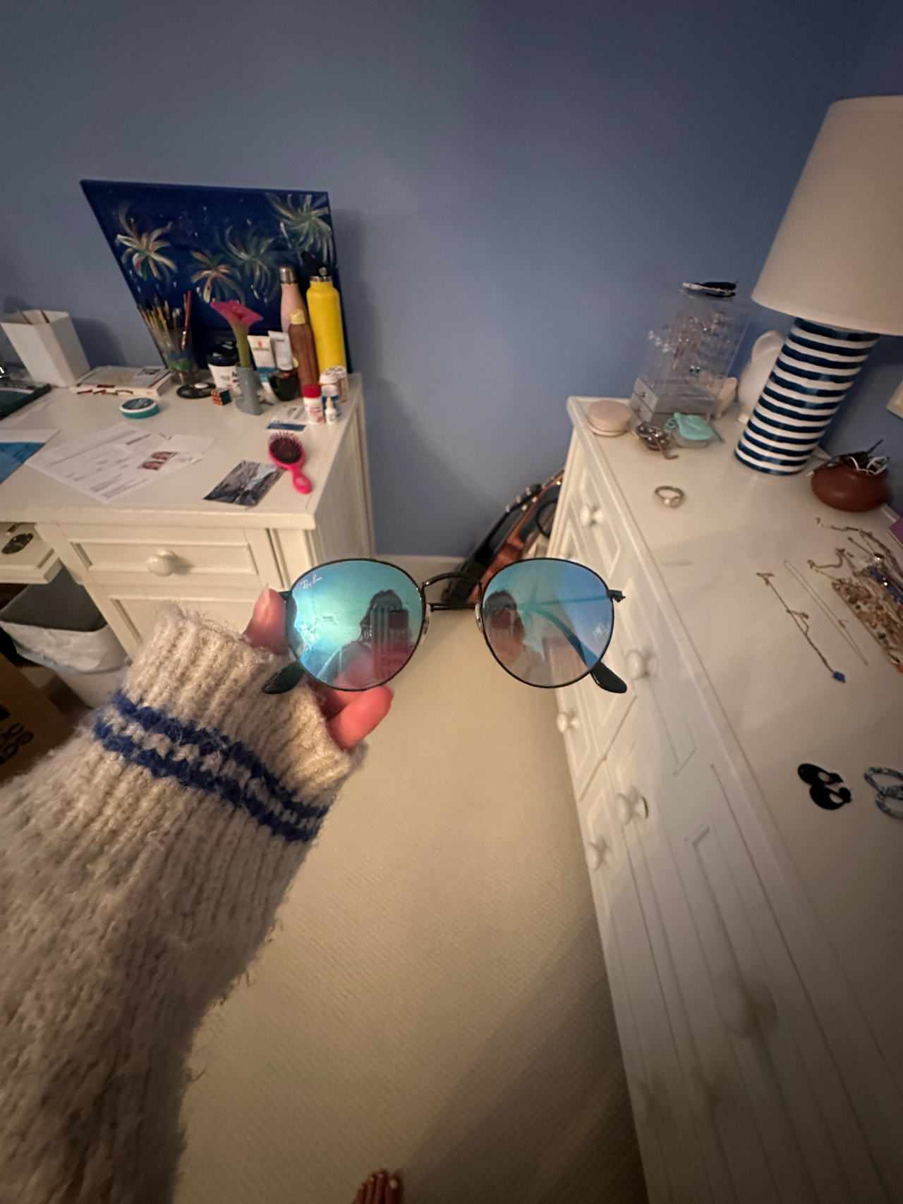 Round Mirrored Sunglasses