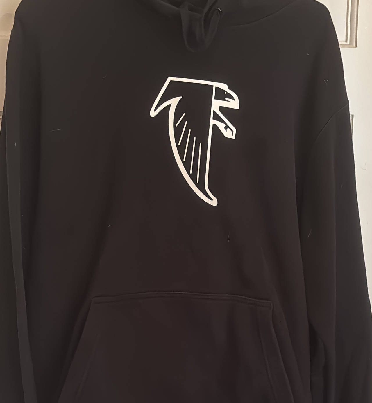 Atlanta Falcons Throwback Logo Pullover Hoodie