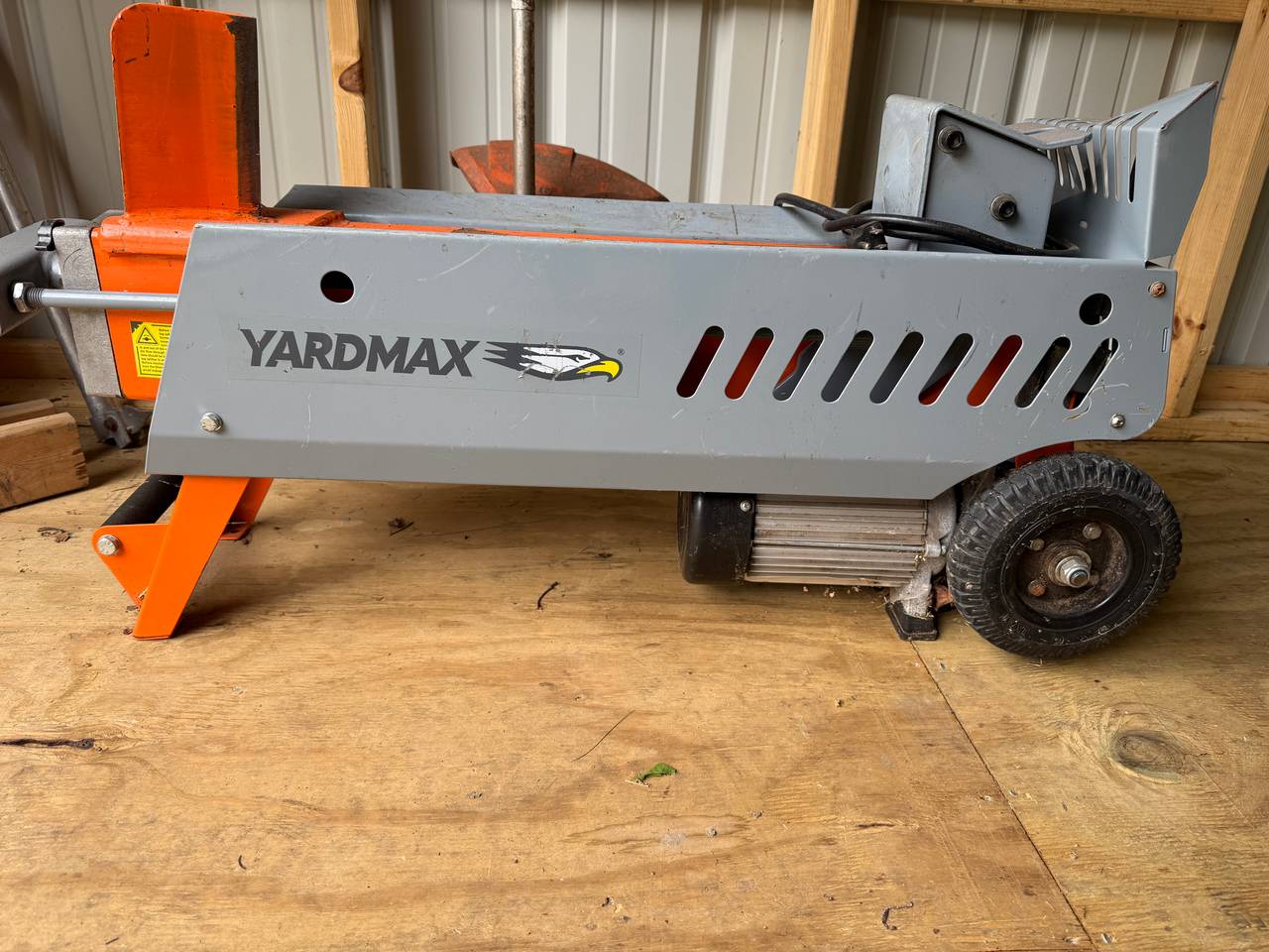 Yardmax 9-Ton Electric Log Splitter