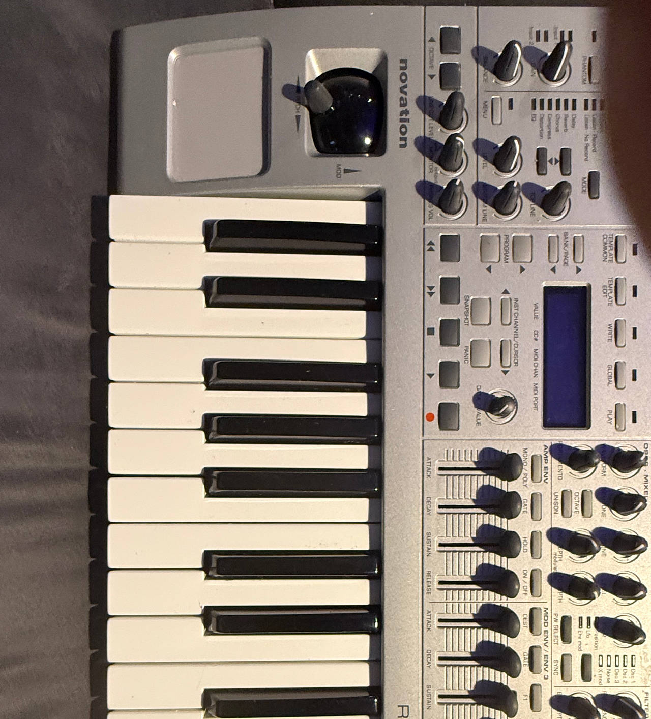 Novation X-Station 25 Synthesizer & MIDI Controller