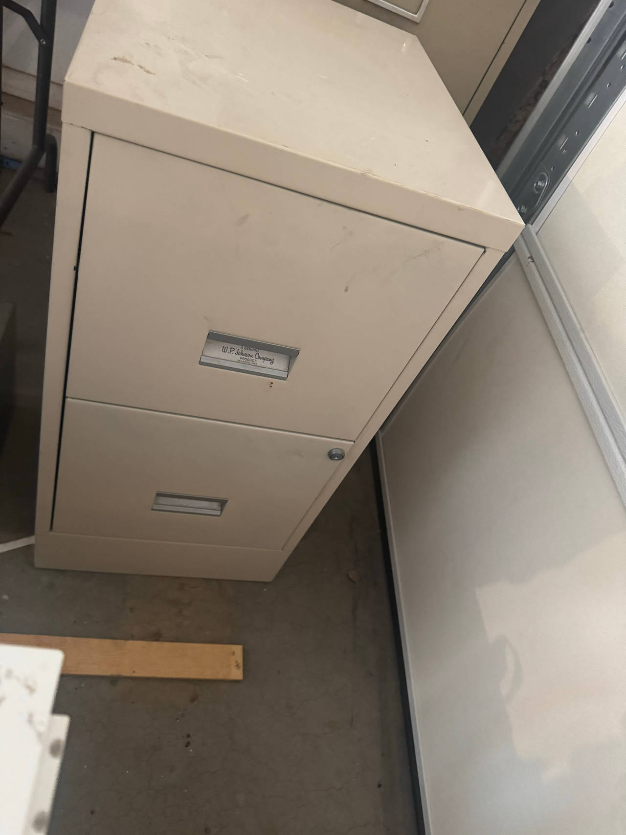 2-Drawer Vertical File Cabinet