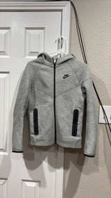 Nike Sportswear Tech Fleece Full-Zip Hoodie size youth-Large - Image 1
