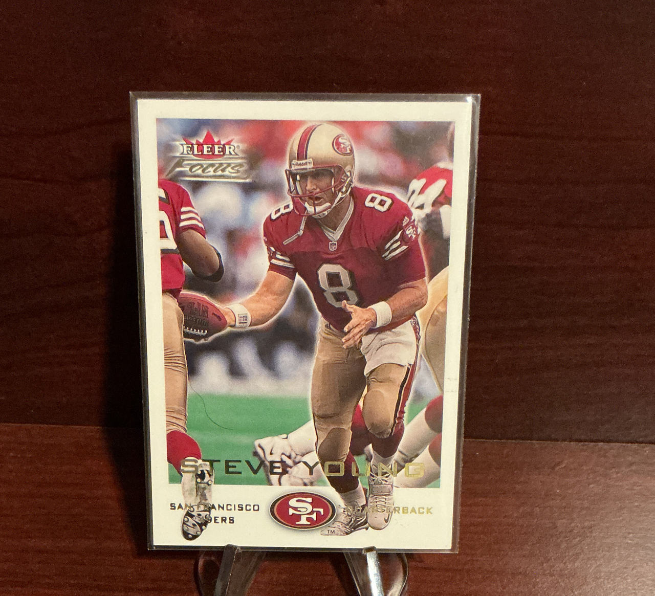 1999 Fleer Focus Steve Young #100 Trading Card