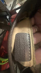 Gucci GG Supreme Canvas Shoulder Bag - Image 3