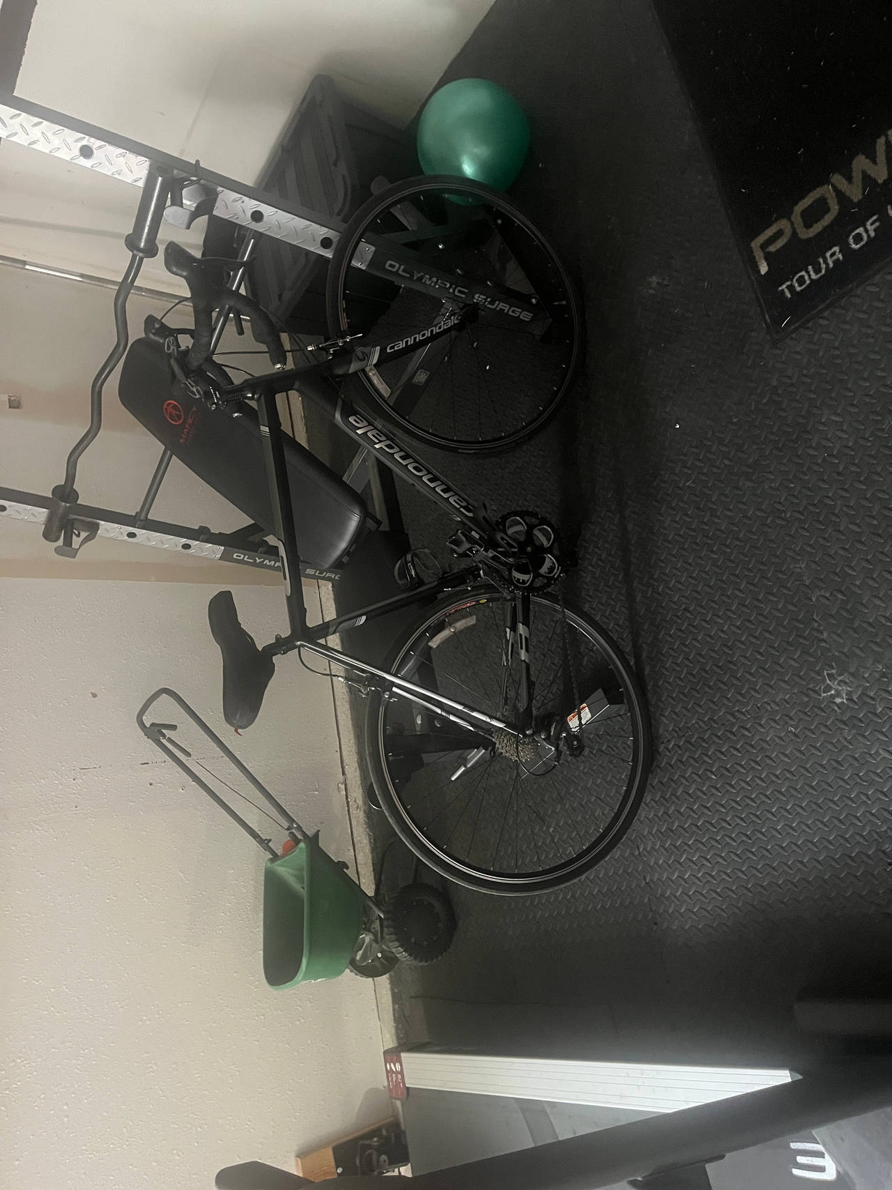 Cannondale Road Bike