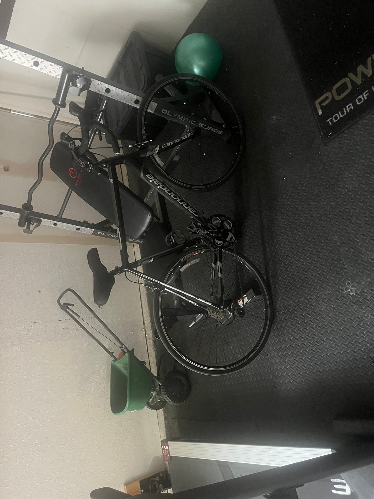 Cannondale Road Bike