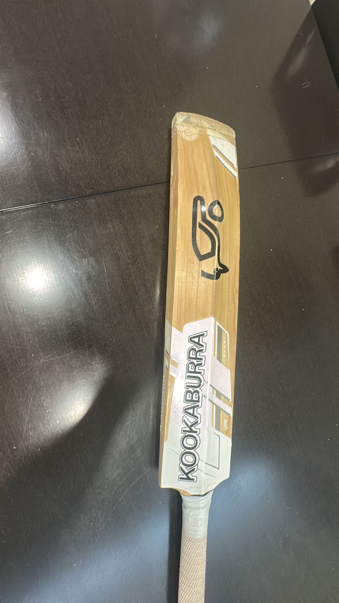 Kookaburra Cricket Bat