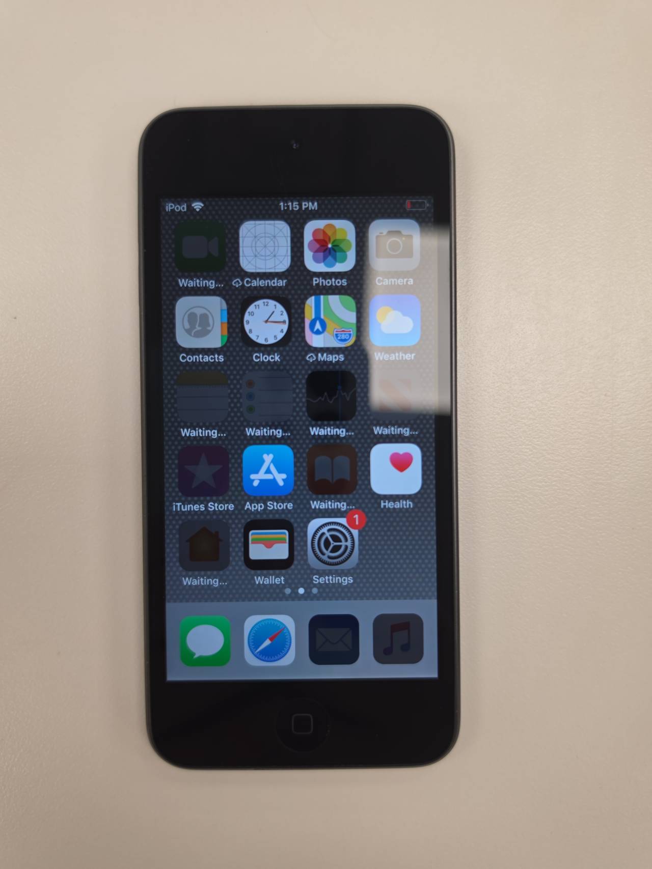 Apple iPod touch (6th Generation) 32GB Space Gray