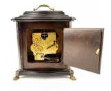 Vintage Franz Hermle & Sons Germany mantel clock with key and brass feet - Image 5