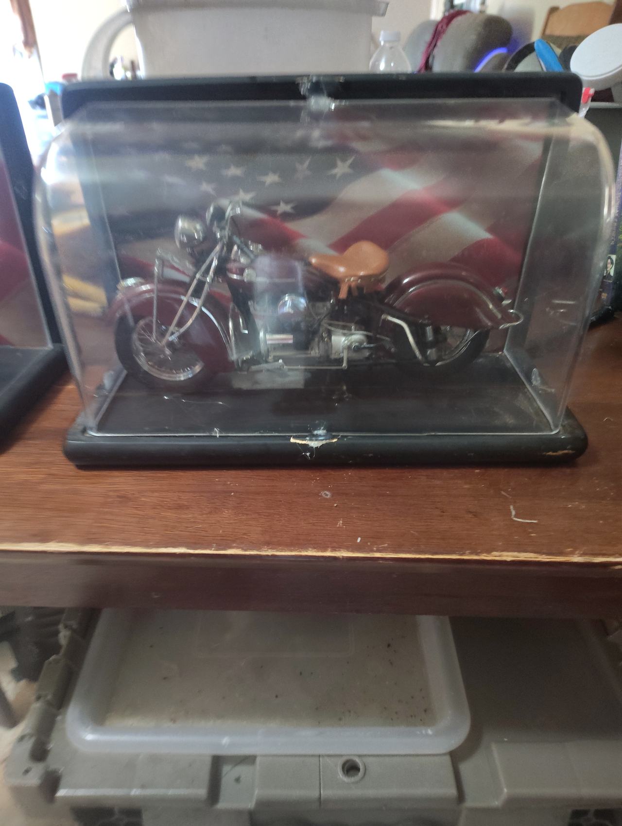 Franklin Mint 1948 Indian Chief Die-cast Motorcycle