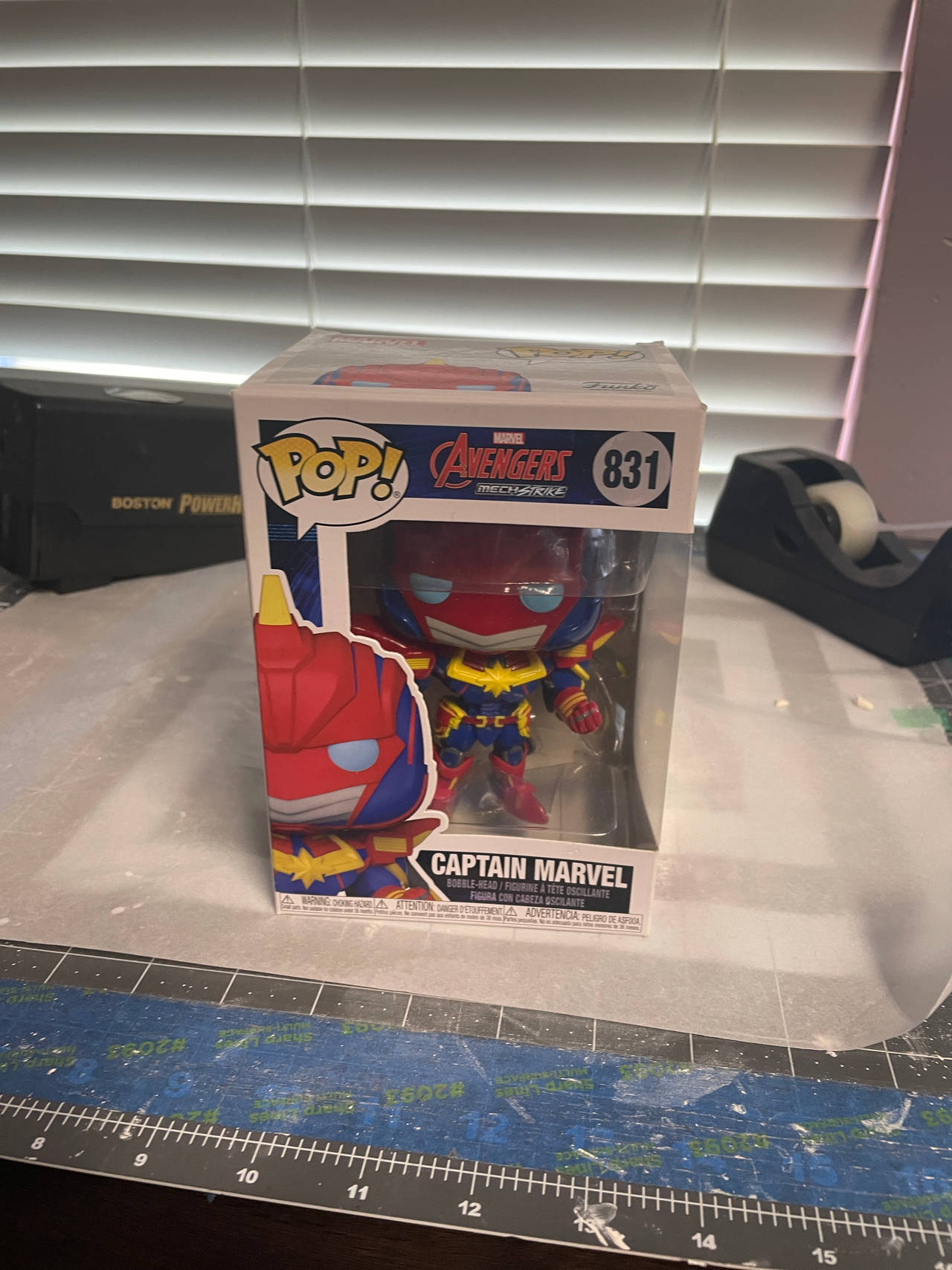 Funko Pop! Captain Marvel (Mech Strike)