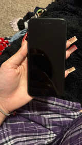 Apple iPhone SE (2nd Generation) - Image 2