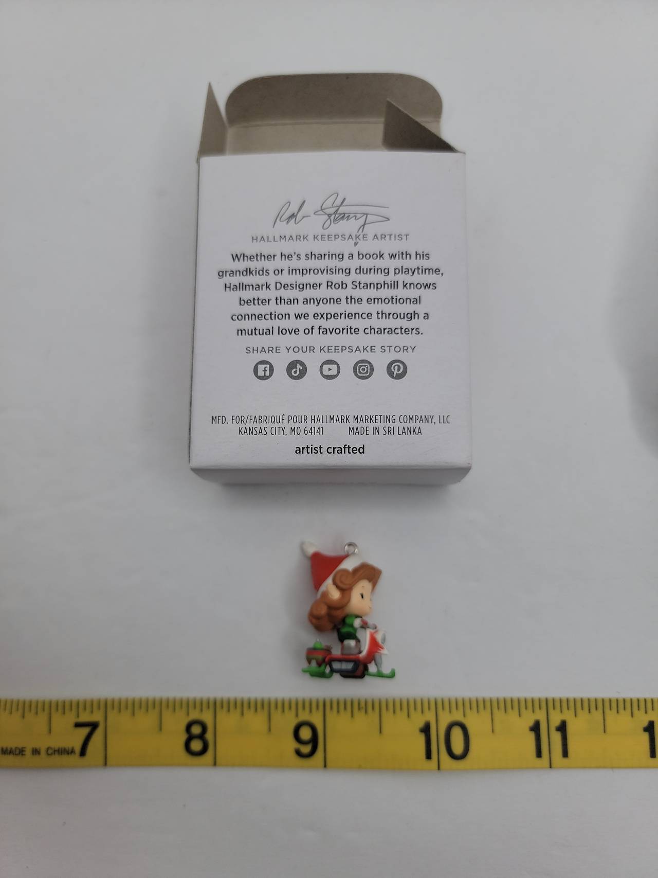 Hallmark Keepsake Ornament Club Lia 2021