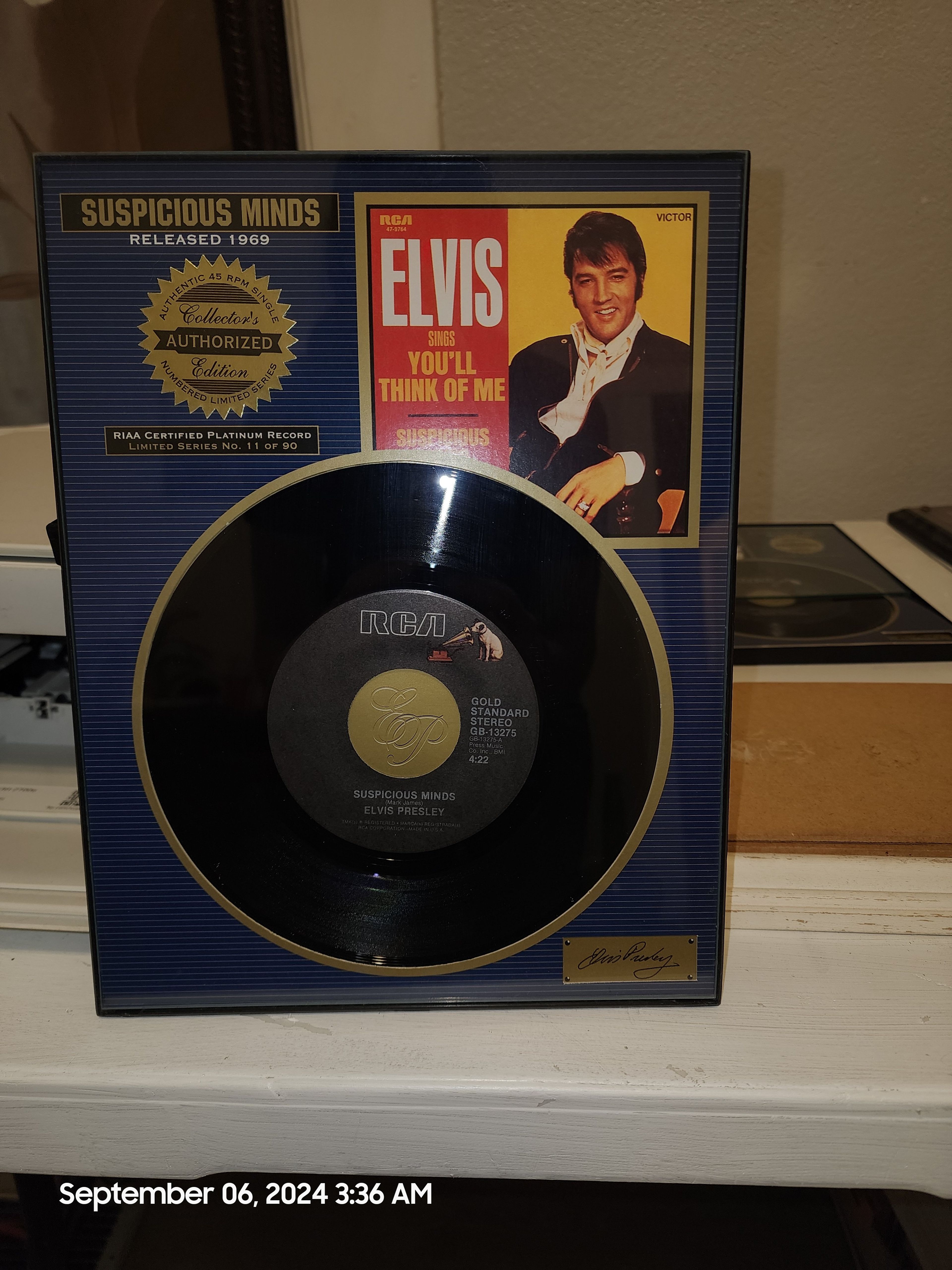 Elvis Presley Suspicious Minds Gold Record Limited Edition Display