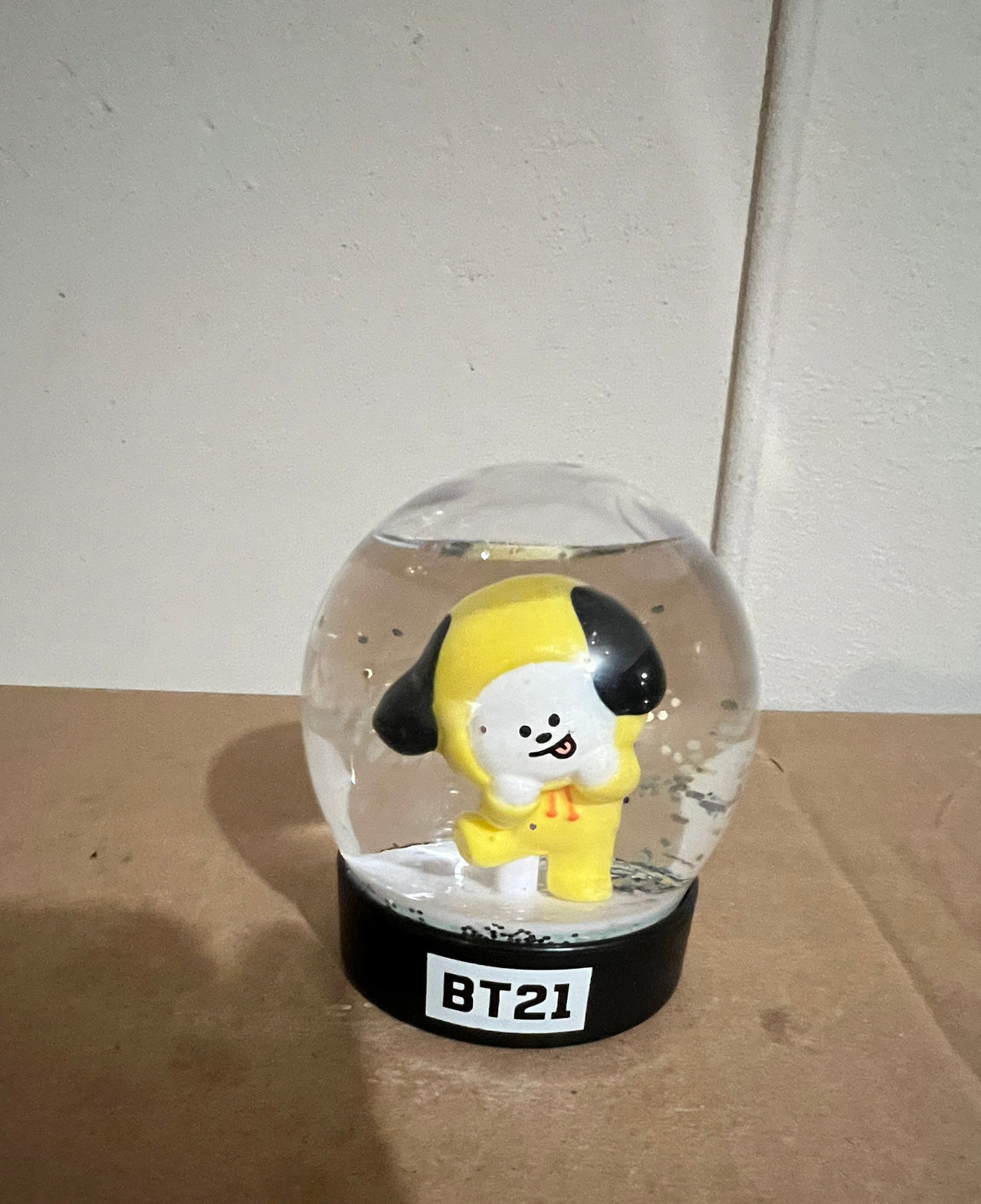 BT21 Chimmy Snow Globe