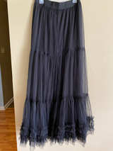 Black Tiered Tulle Maxi Skirt one size no label stretchy waist fits Medium - Image 1