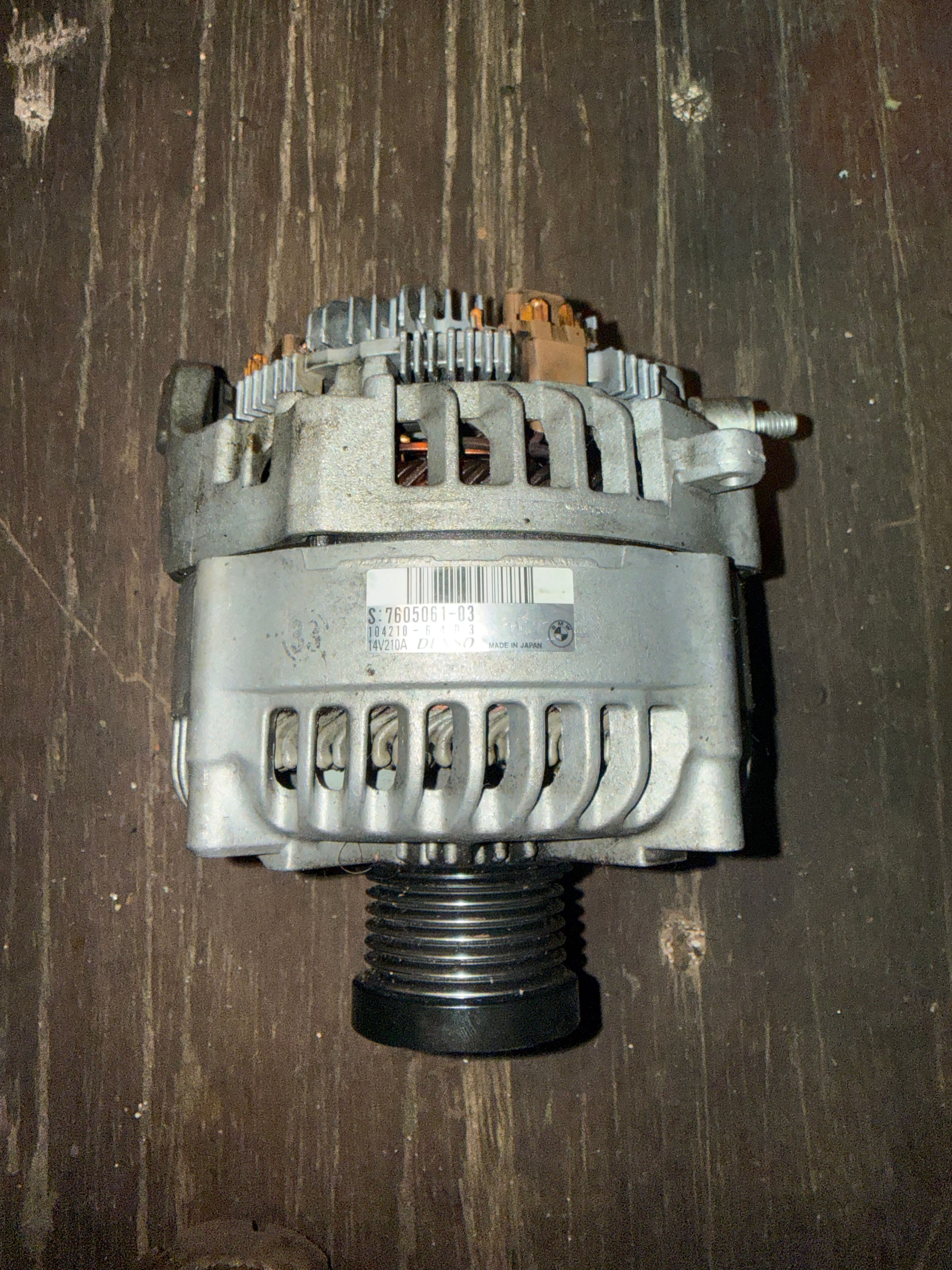 BMW Alternator 7605061-03 210 Amp - Image 4