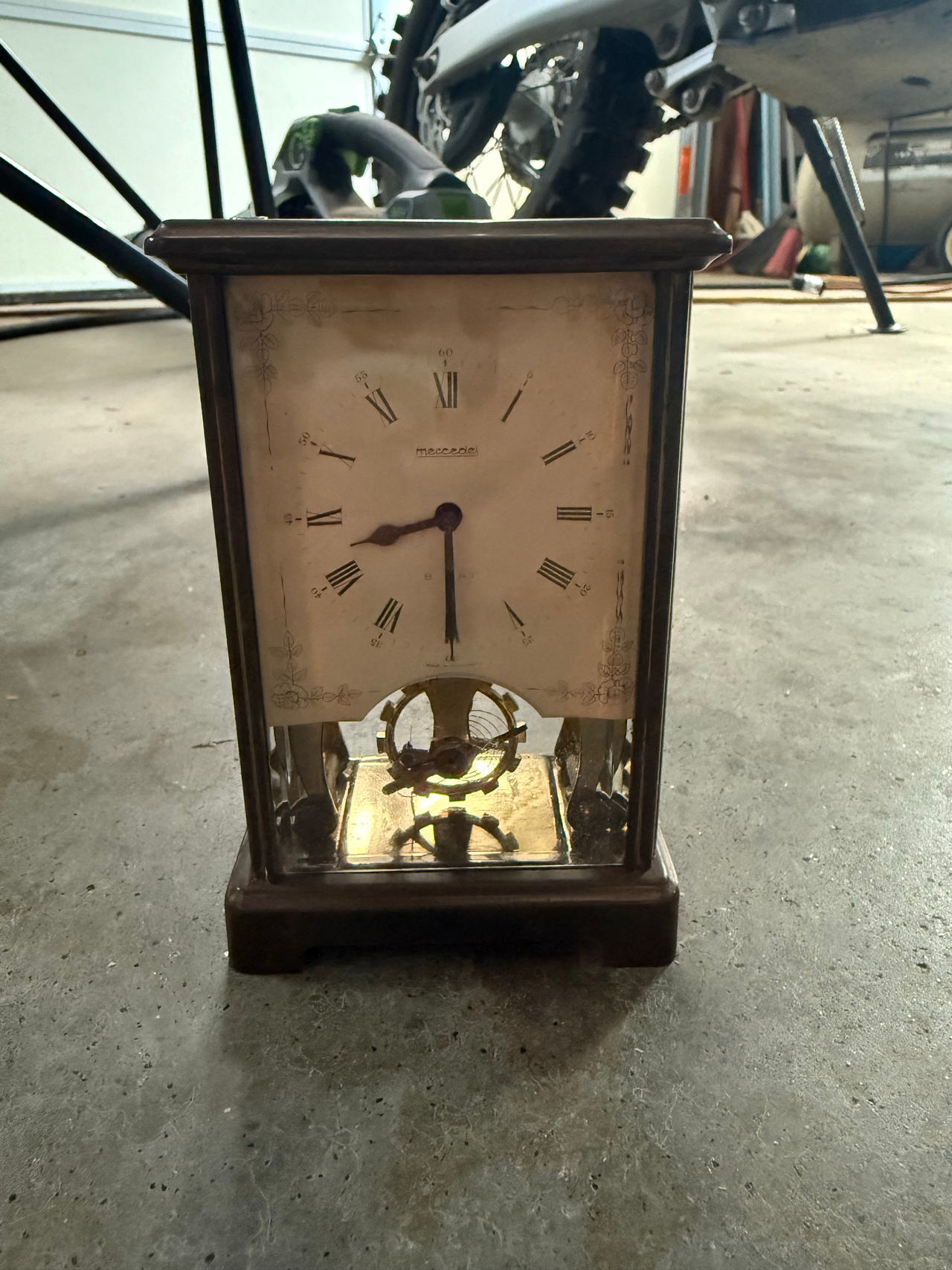Mauthe Vintage Anniversary Clock