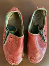 Antique Handmade Children's Red Leather Shoes (1860-1910) - Image 2