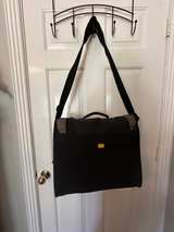 Targus Laptop Messenger Bag - Image 6