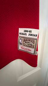 Mitchell & Ness Michael Jordan 1984-85 Chicago Bulls Rookie Jersey - Image 3