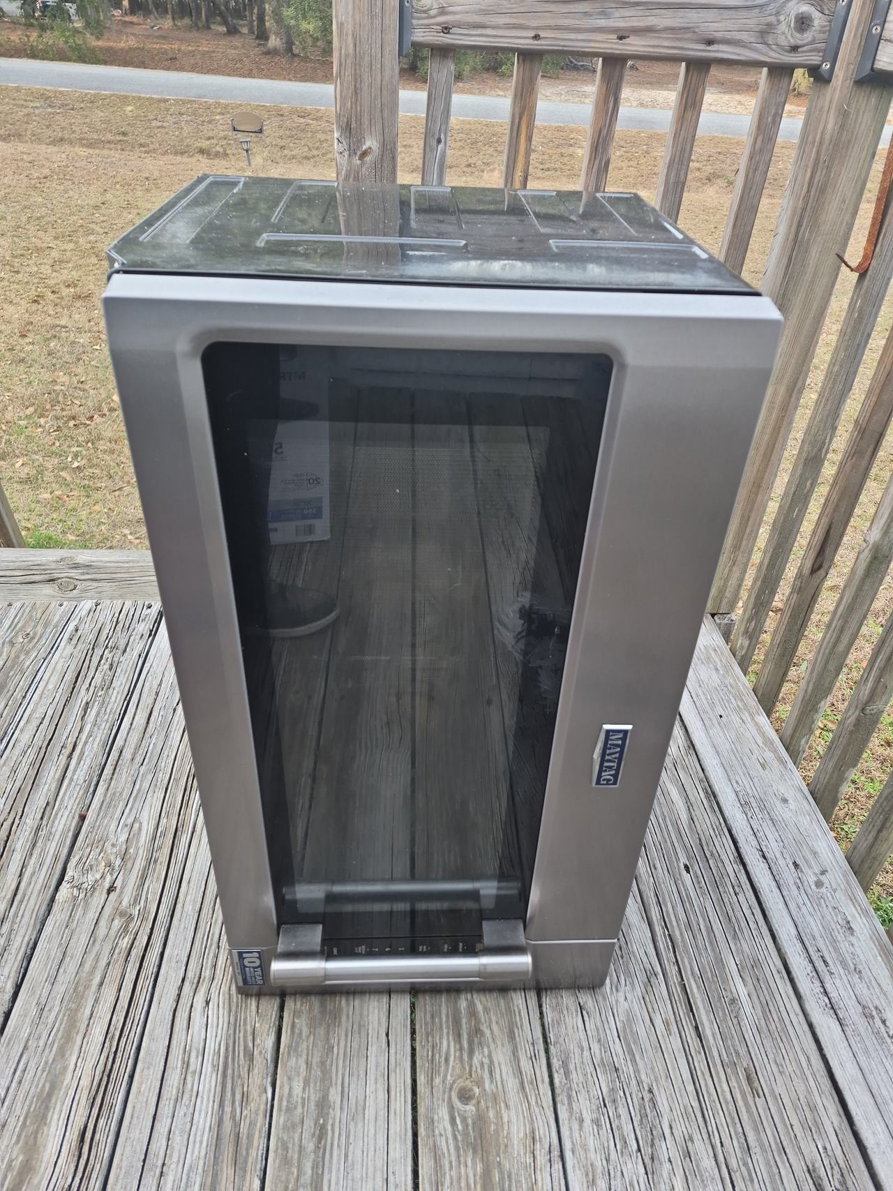 Maytag Countertop Microwave with Stainless Steel Finish