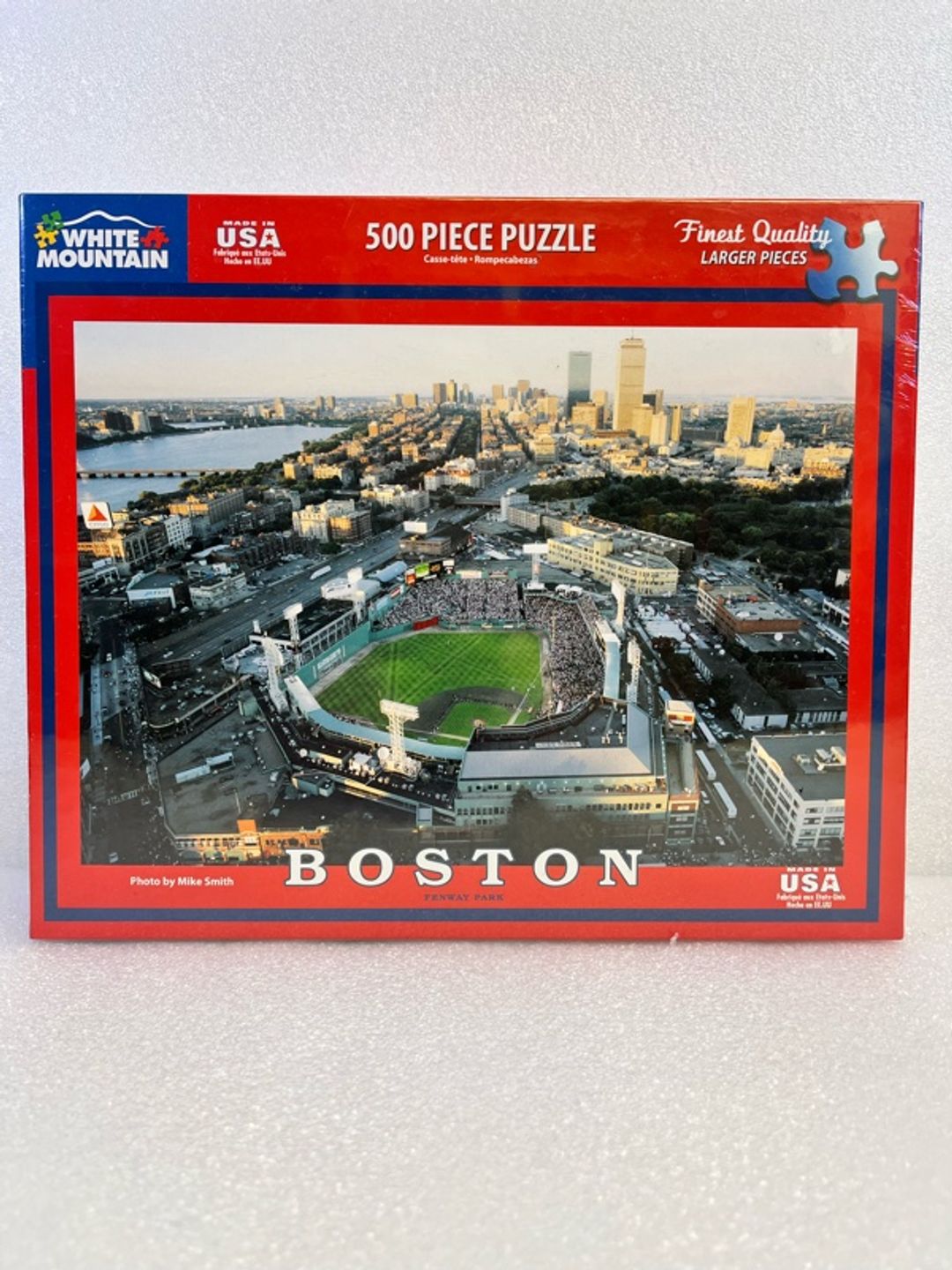 White Mountain Boston Fenway Park 550-Piece Jigsaw Puzzle