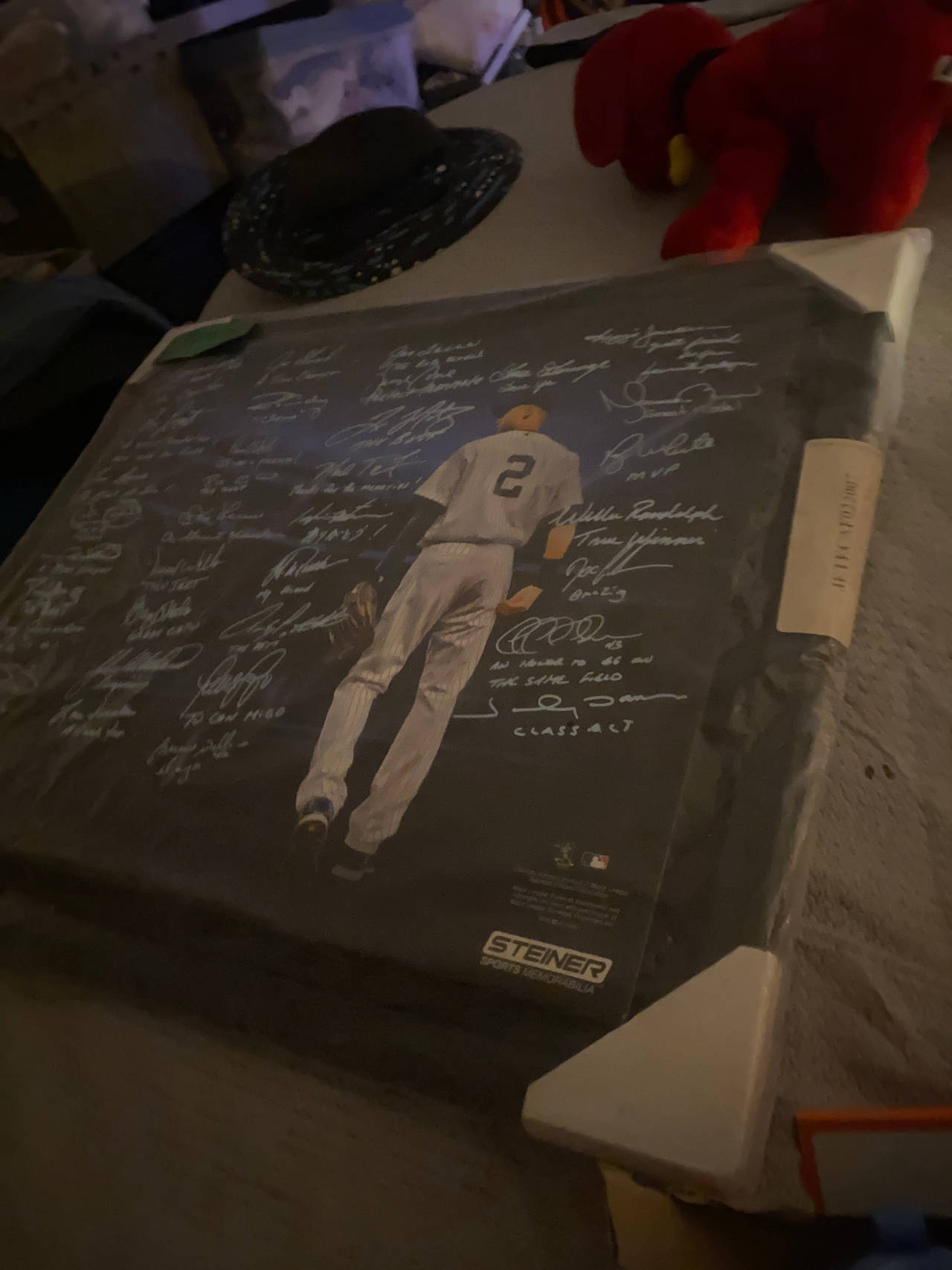 Derek Jeter New York Yankees Signed Retirement Tribute Photo