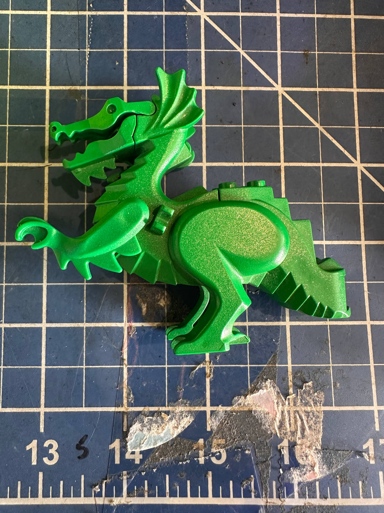 LEGO Classic Green Dragon (Green Sparkle) vtg medieval castle minifigure. 003