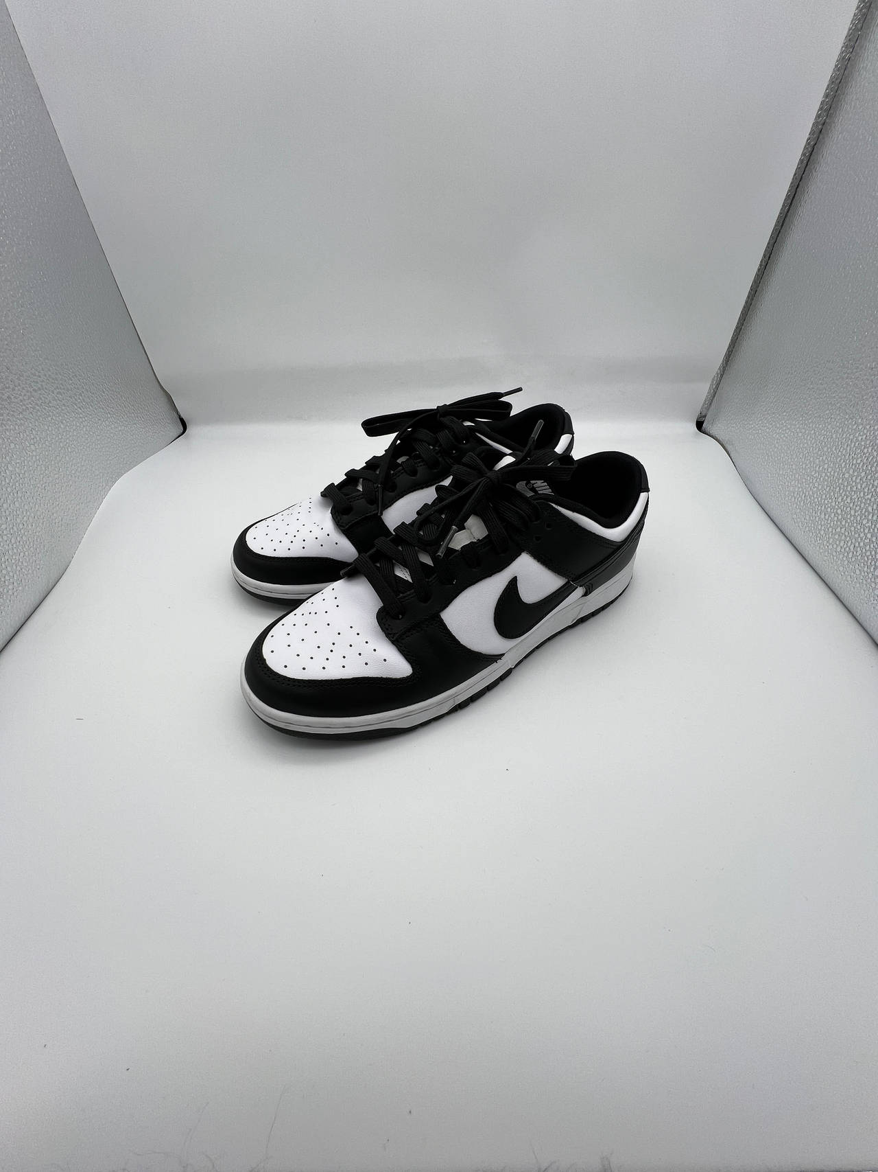 Nike Dunk Low Retro White Black (Panda) Men’s size 9.5