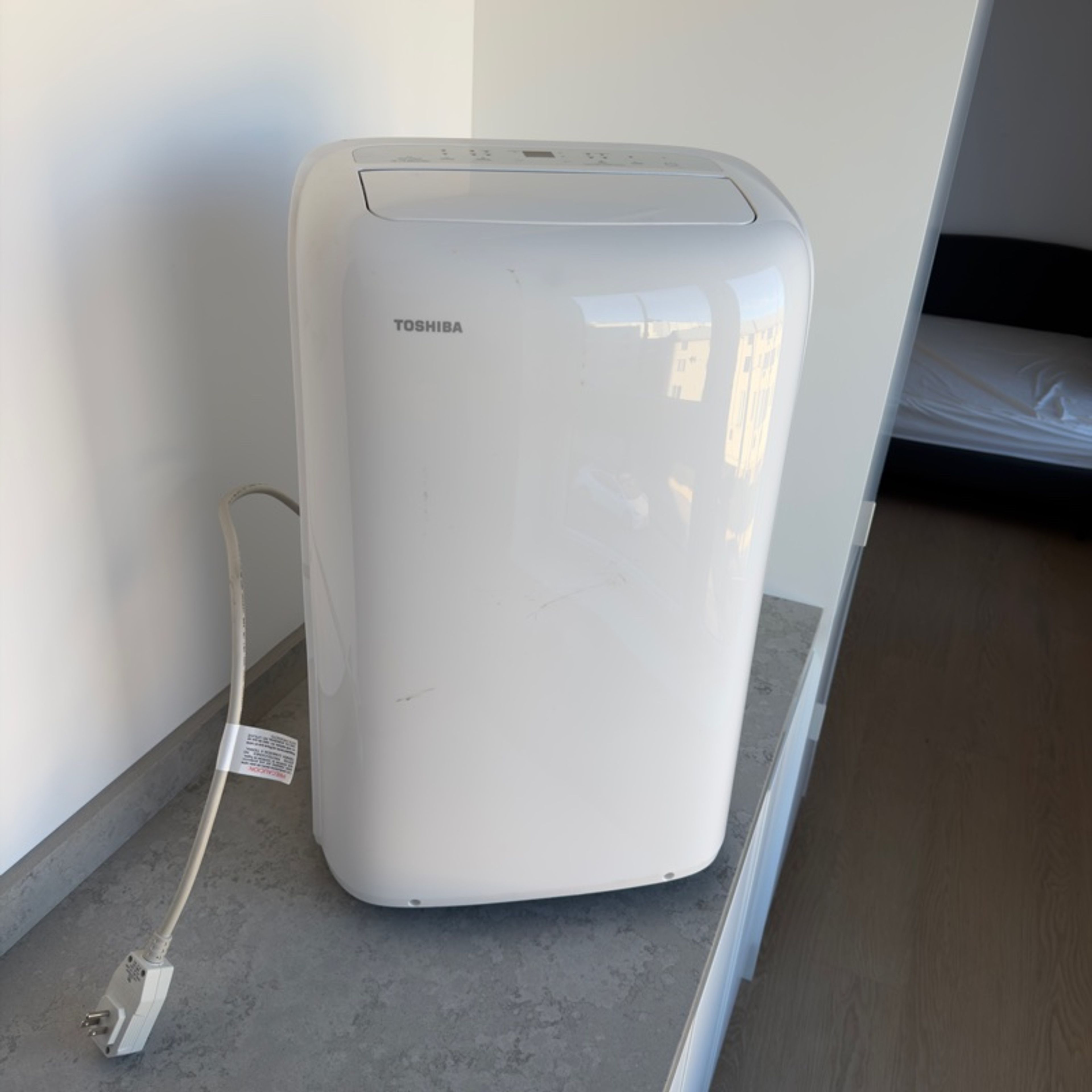 Toshiba Portable Air Conditioner 12,000 BTU