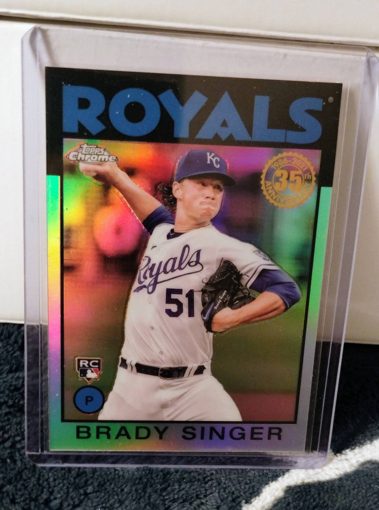 2021 Topps Chrome Brady Singer 1986 35th Anniversary Refractor Rookie Card