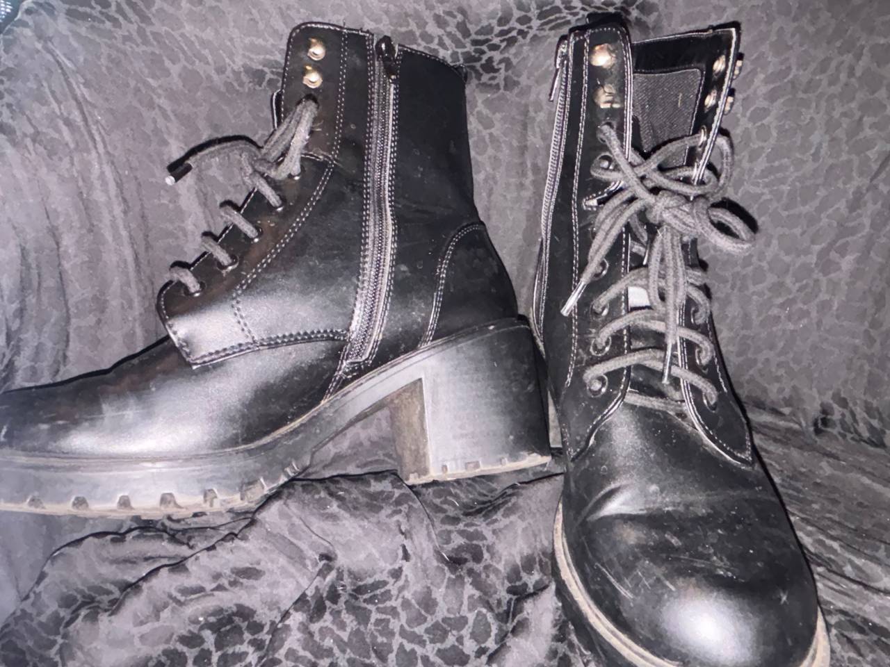 Women's Chunky Heel Lace-Up Combat Boots