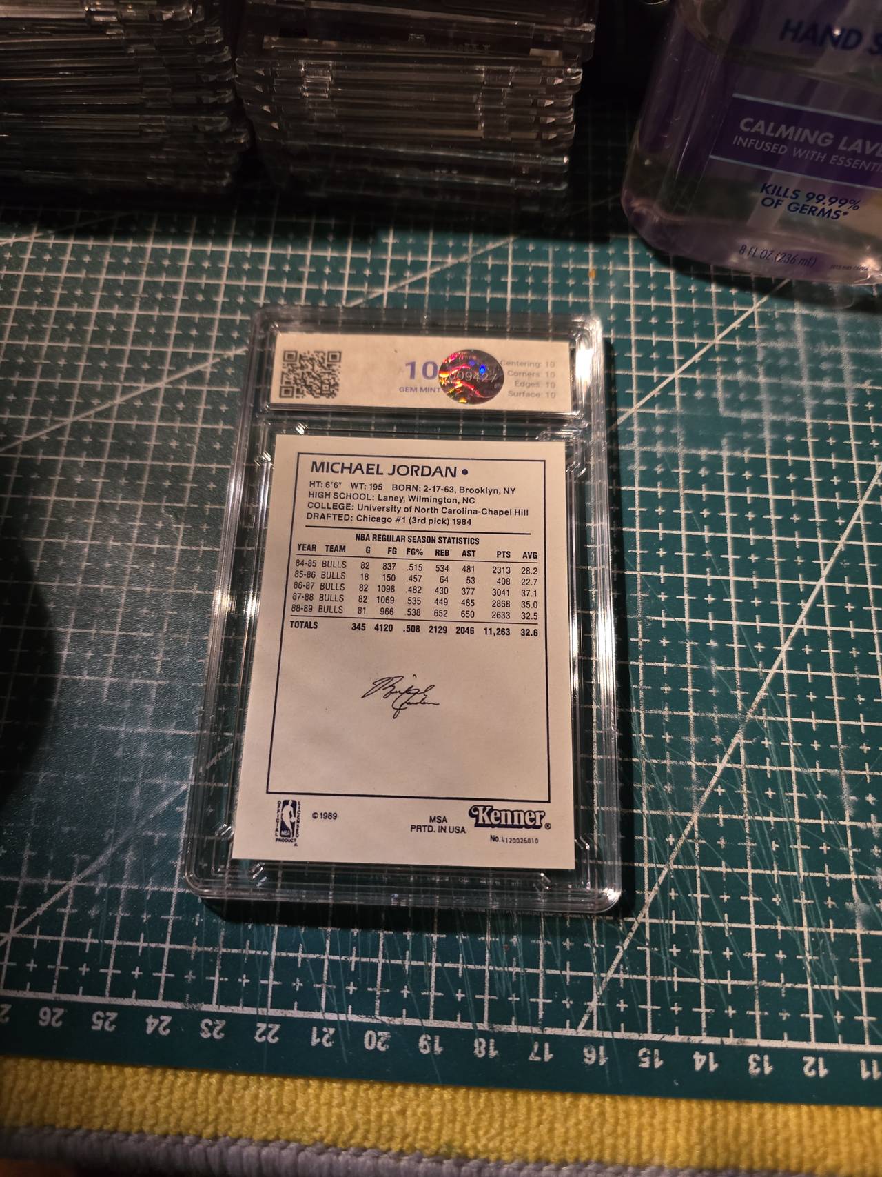 1989 Kenner Starting Lineup One on One Michael Jordan #23