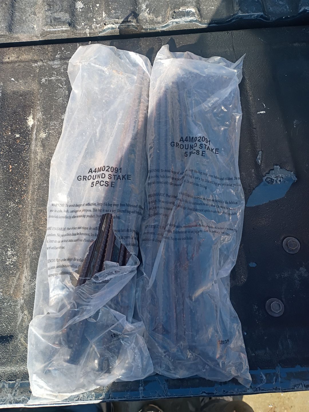 Backyard Discovery A4M02091 Ground Stake 5pc Set