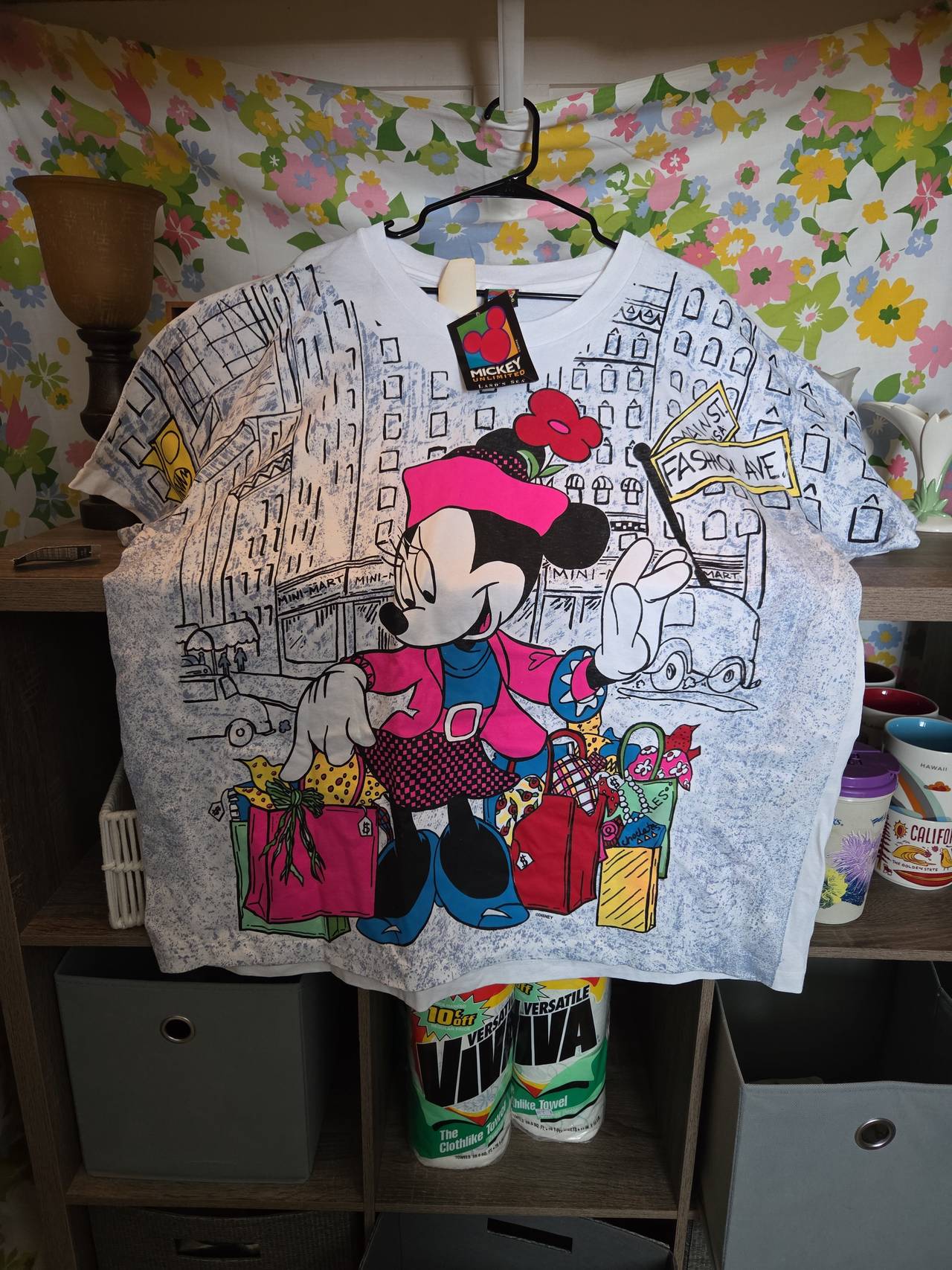 Vintage Mickey Unlimited Minnie Mouse Fashion Ave All Over Print T-Shirt