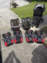 Britax B-Agile Stroller and B-Safe Car Seat Set. 4 bases, 2 car seats & stroller - Image 2