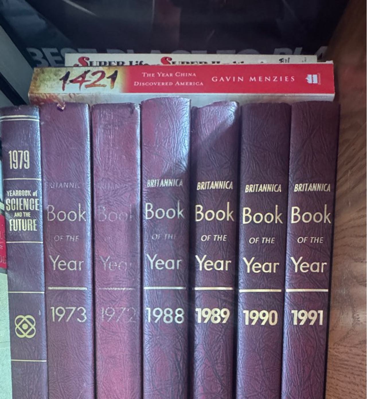 Encyclopædia Britannica Book of the Year Set