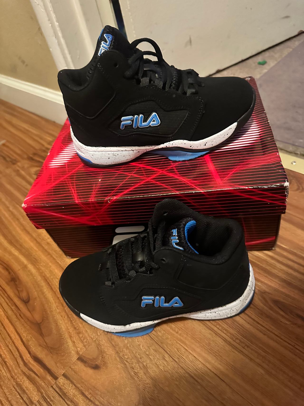 Fila Grant Hill 2 Low Speckled Kids Size 1