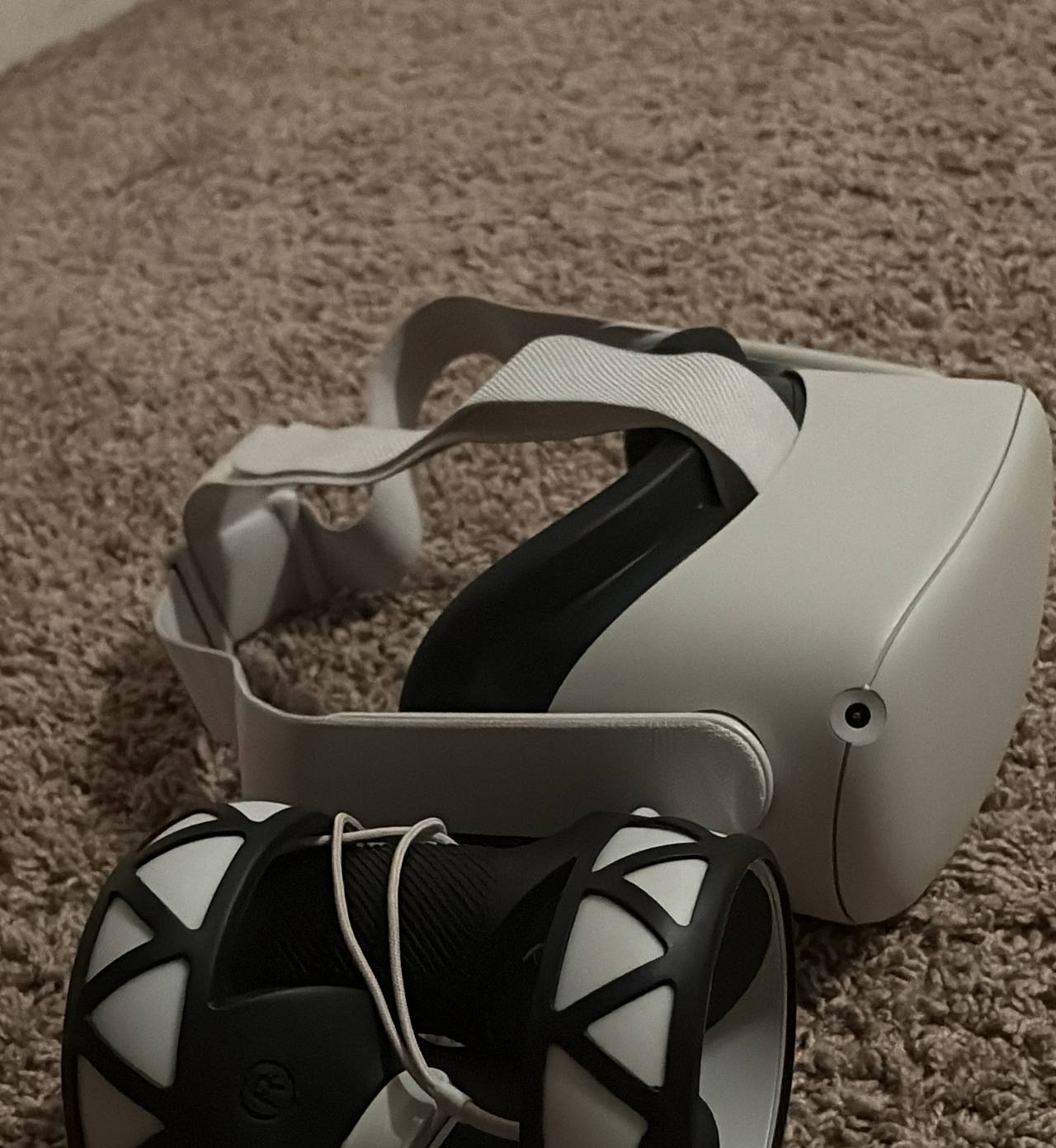 Meta Quest 2 VR Headset