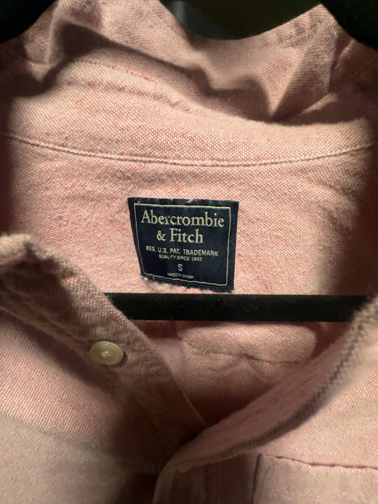 Abercrombie & Fitch Men's Pink Long Sleeve Dress Shirt Size Small