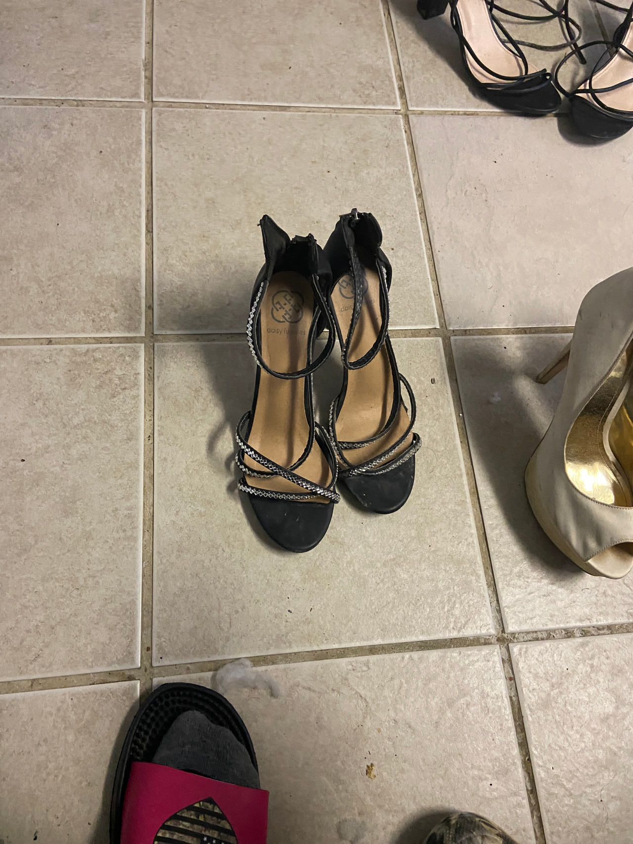 women's strappy high heel sandals