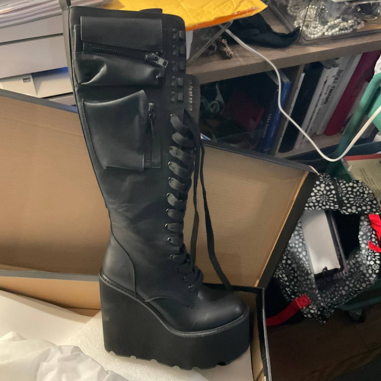 Demonia Shaker-100 Platform Boot