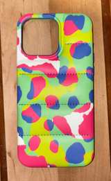Heyday Apple iPhone Puffer Case, in collaboration with Sharone Townsend. NNT  - Image 2