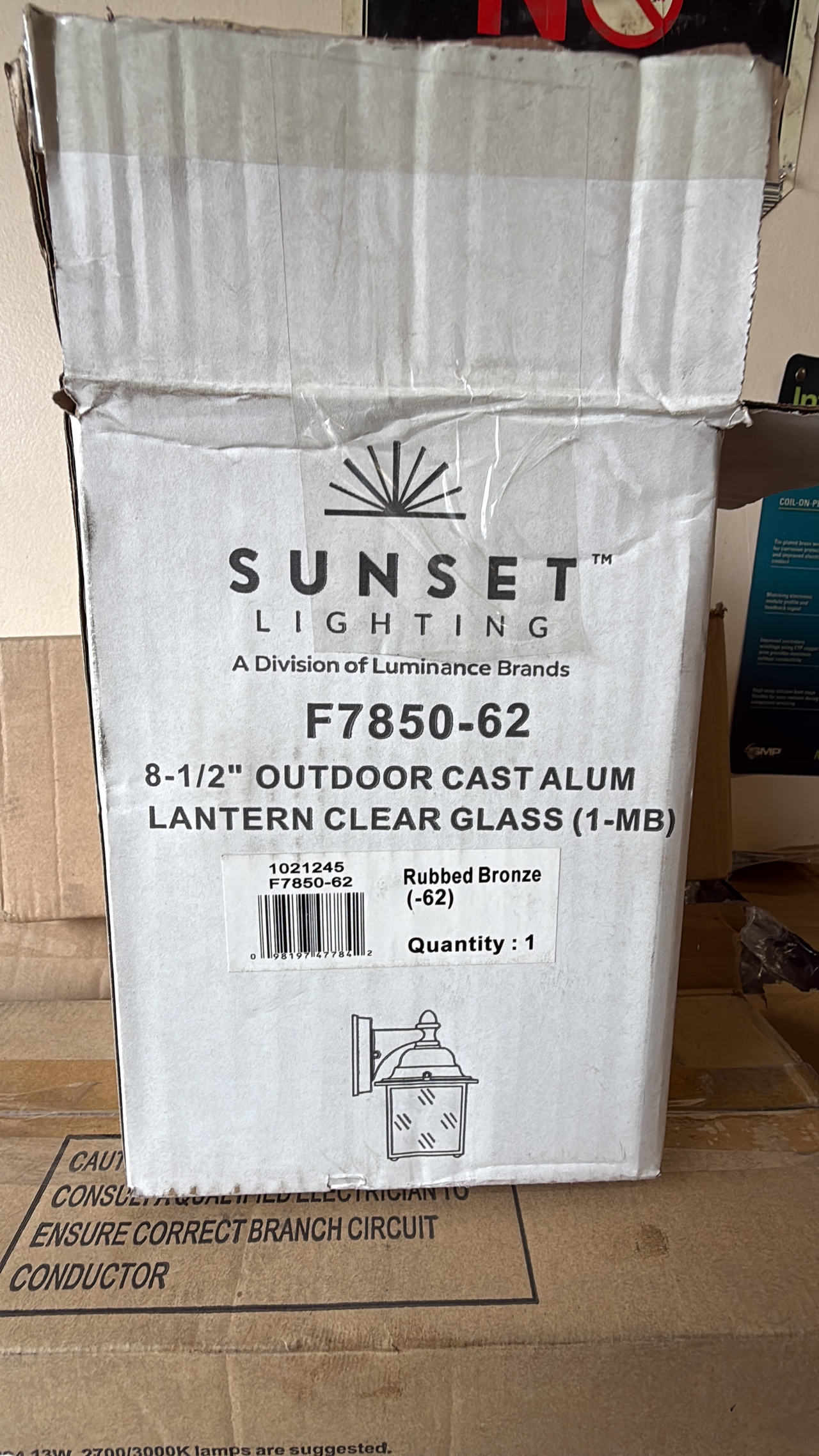 Sunset Lighting F7850-62 8-1/2" Outdoor Cast Aluminum Lantern