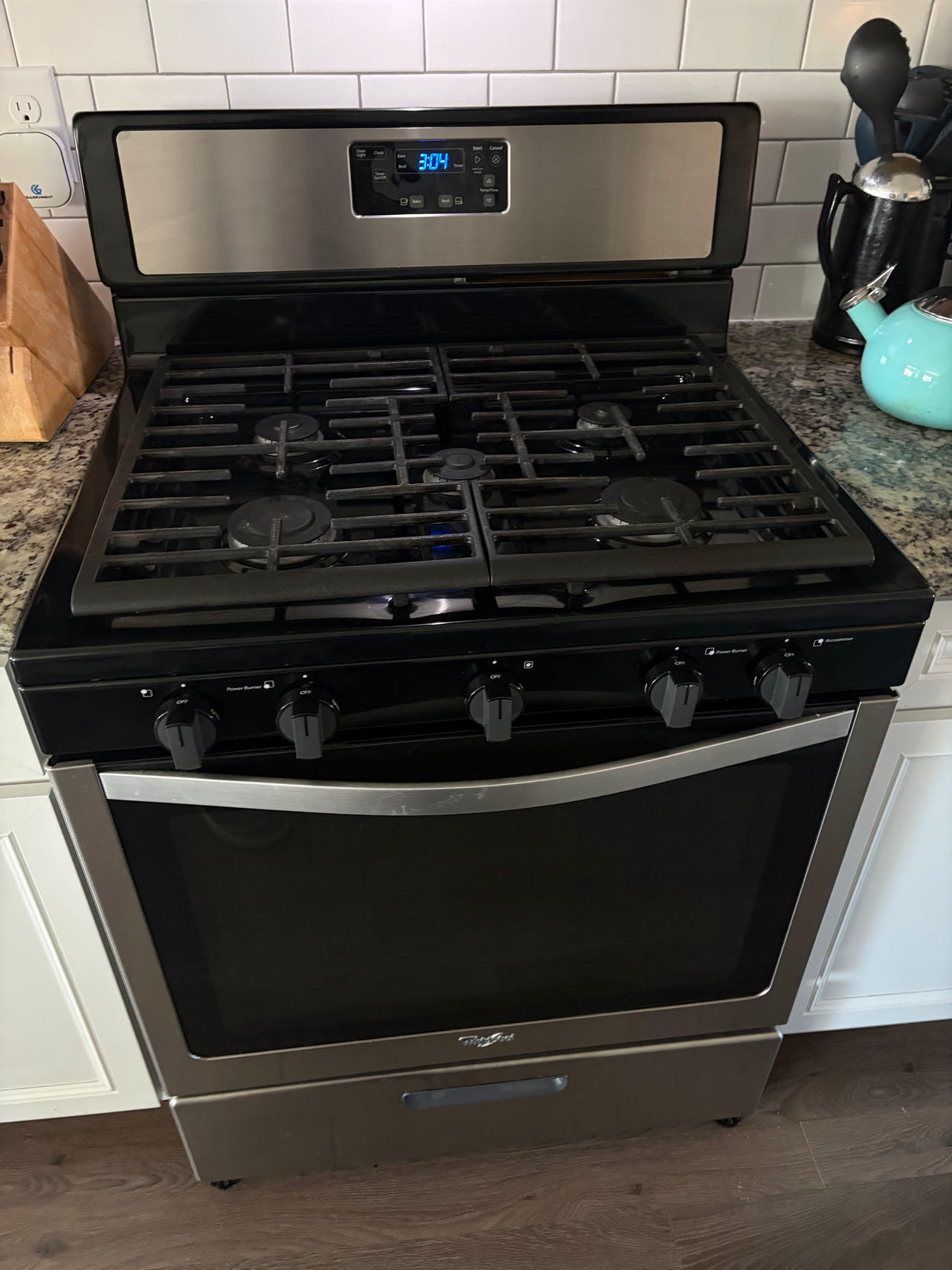 Whirlpool 5-Burner Gas Range with Storage Drawer