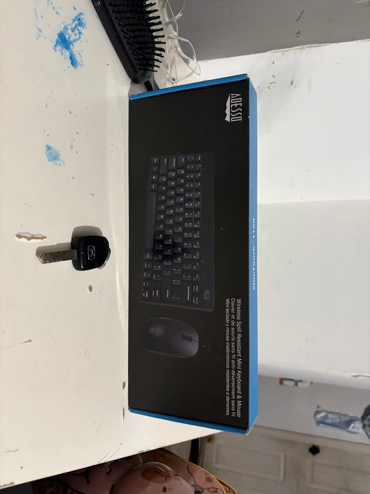 Adesso Wireless SlimTouch Mini Keyboard & Mouse