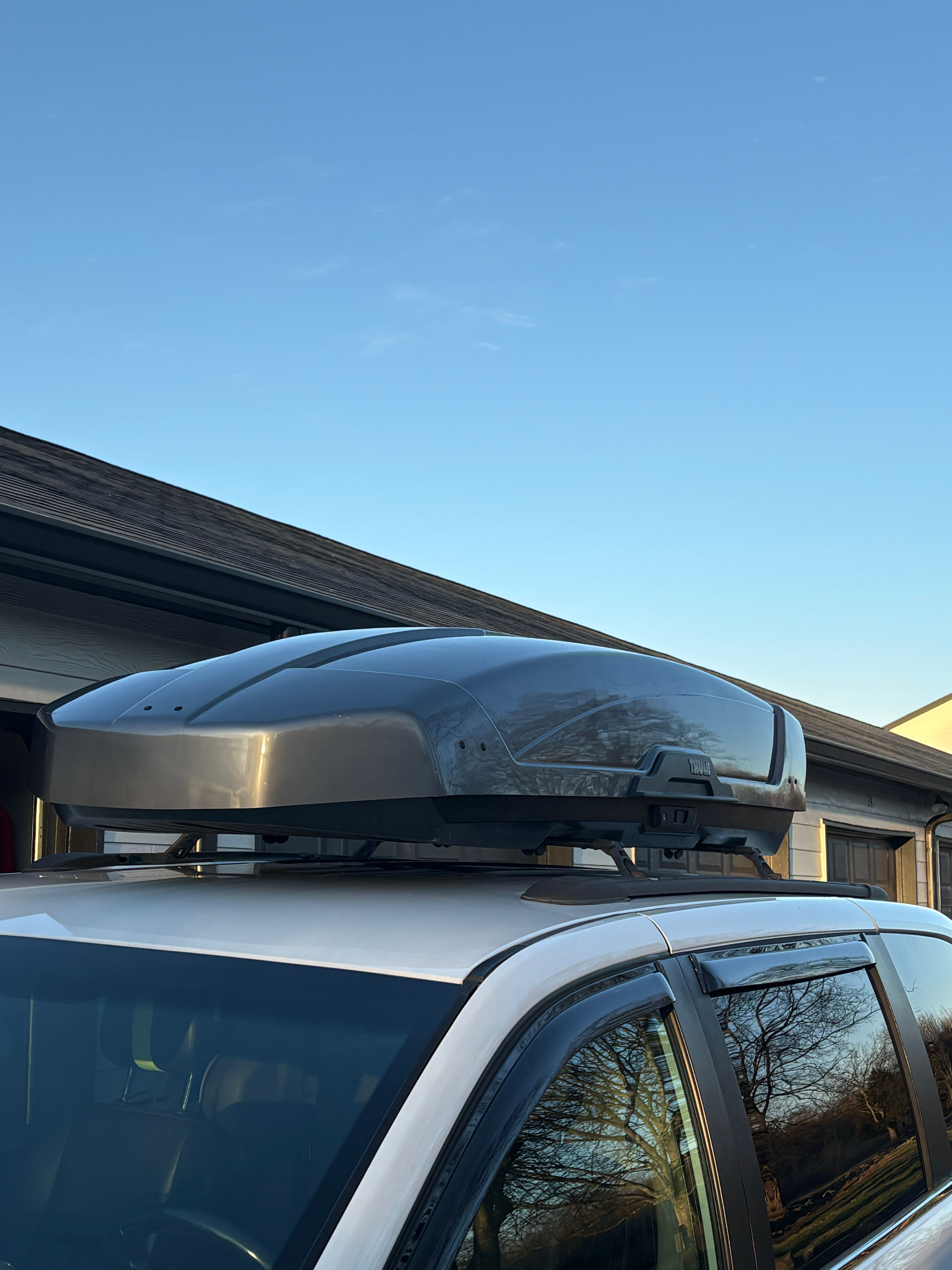 Thule Motion XT- XXL Cargo Box